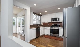 3950 Murray Hill Rd, La Mesa, CA 91941