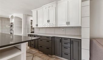 2230 Greenwood Rd, Allentown, PA 18103
