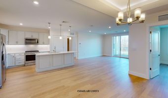 1 Longview Dr 306, Atkinson, NH 03811