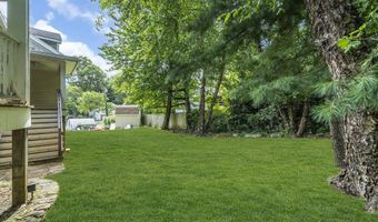 4 Oneida Ave, Atlantic Highlands, NJ 07716