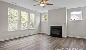 315 Queensferry Dr, Aberdeen, NC 28387