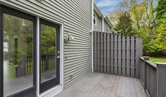 47 Morgan Ave 29, Johnston, RI 02919