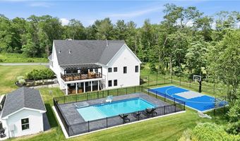 1264 Central Ave, Johnston, RI 02919