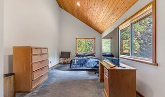 42274 ZIAK GNAT CREEK Ln, Astoria, OR 97103