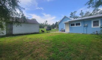 2015 L St, Auburn, NE 68305