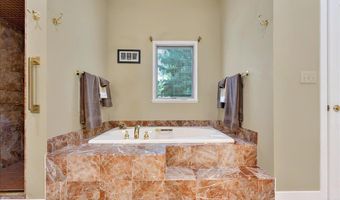 101 E Krumkill Rd, Albany, NY 12208