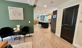 16 Stagecoach Rd, Barrington, NH 03825