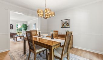 1211 Waterford Green Dr, Apex, NC 27502