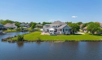 2001 Claudette Ct, Biloxi, MS 39531