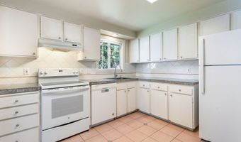 2530 SW LENORE Dr, Beaverton, OR 97003