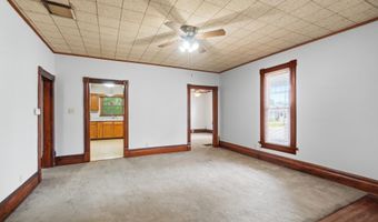 549 N Gilbert St, Ada, OH 45810