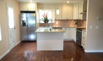 95 Branton Pl, Albertson, NY 11507