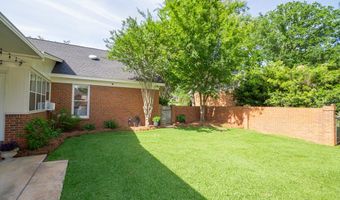 2518 Kenilworth Dr, Albany, GA 31707