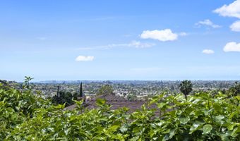 7990 Windsor Dr, La Mesa, CA 91941