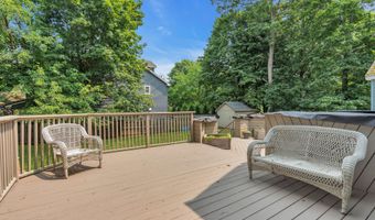 18 Middletown Ave, Atlantic Highlands, NJ 07716