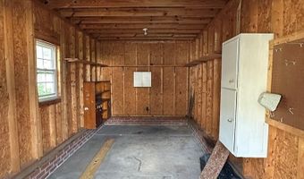 917 Pembroke Ave N, Ahoskie, NC 27910