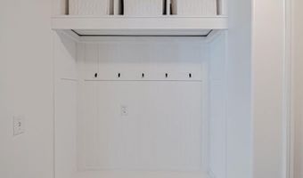 935 S Clara Ct, Ammon, ID 83406
