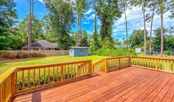 1102 Douglas Dr, Bainbridge, GA 39819