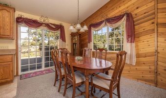 43942 Rainbow Ln, Angelus Oaks, CA 92305