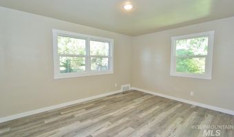 520 E Logan, Caldwell, ID 83605