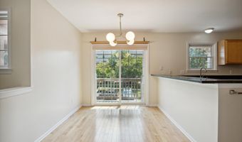 2817 Barclay Way, Ann Arbor, MI 48105
