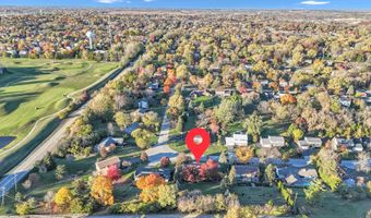 1405 Surrey Ln, Algonquin, IL 60102