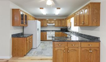 829 10th St NW, Arab, AL 35016