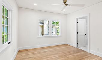 18 Normandy Rd, Asheville, NC 28803