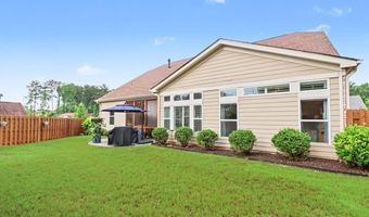 1984 Clovercroft Rd NW, Acworth, GA 30101