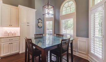 418 Carmargue Ln, Biloxi, MS 39531