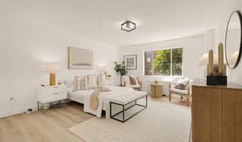 5301 WESTBARD Cir 210, Bethesda, MD 20816