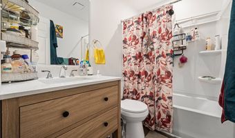 848 Kling St, Akron, OH 44311