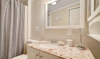 300 Hurley Ave, Bayville, NJ 08721