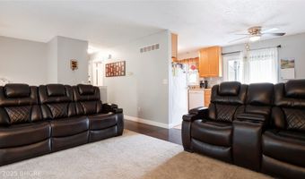 204 25th Ave SW, Altoona, IA 50009