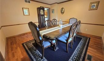 1502 Hillcrest Ct, Atchison, KS 66002
