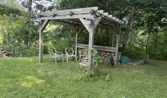 31 Woods Mills Rd, Baldwin, ME 04024