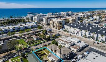 114 S Tremont St, Oceanside, CA 92054