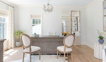 1040 Buttonwoods Ave, Warwick, RI 02886