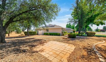 16550 Bamboo Ct, Anderson, CA 96007