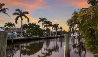 212 OAK Ave, Anna Maria, FL 34216