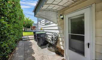 28 Sylvan Ave, Bergenfield, NJ 07621