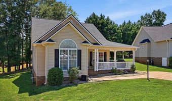 214 Cool Water Ct, Boiling Springs, SC 29316
