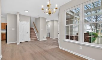 44385 MALTESE FALCON Sq, Ashburn, VA 20147
