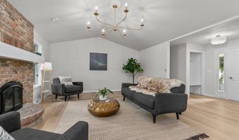3529 N CHAPPELL Dr, Appleton, WI 54914
