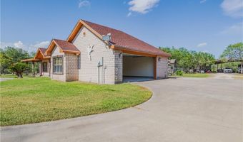 738 County Road 137, Alice, TX 78332