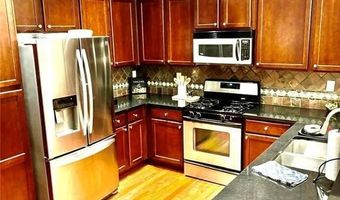 300 Snowgoose Ct, Alpharetta, GA 30022