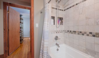 34 Lorene Ave, Athens, OH 45701