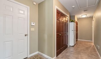 44 Devonshire Ct, Middletown, NJ 07748
