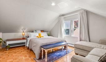 11 Hartlawn Rd, Boston, MA 02132