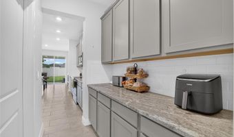 5633 HAWKS CAY St, Apollo Beach, FL 33572